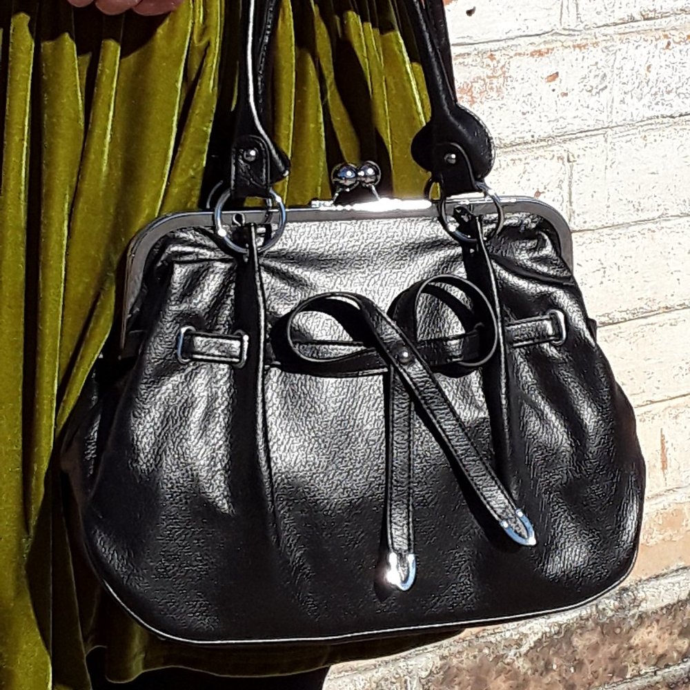 ✨NWOT✨ Black Allure Purse - Picture 5 of 6